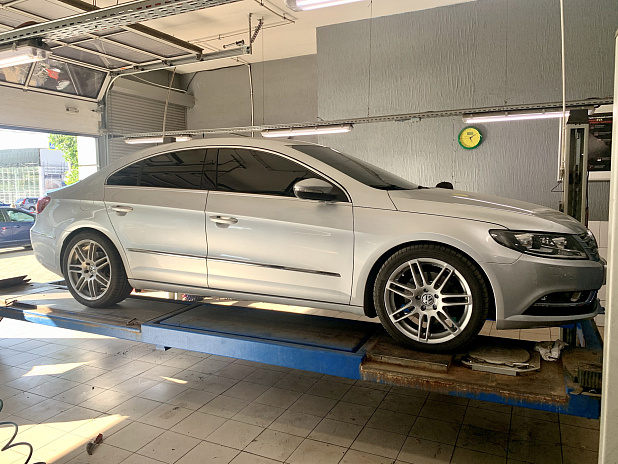 Фольксваген пассат B8,2016 год